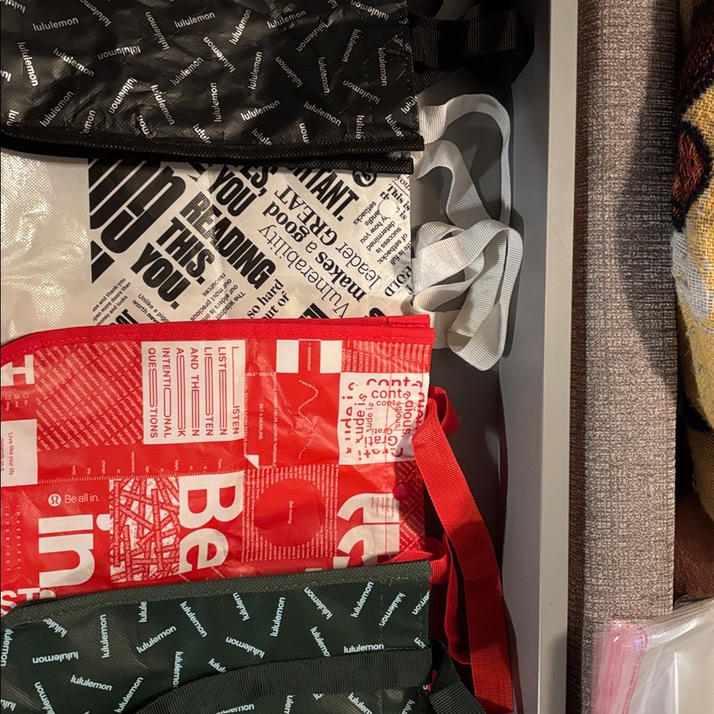 Lot of 4 Lululemon Reusable Bags